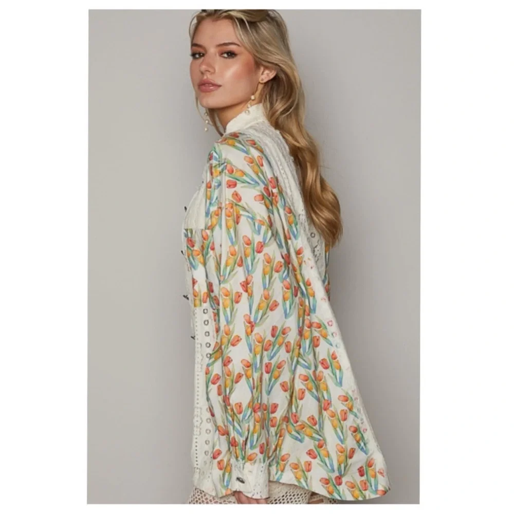 New Pol Floral And Lace Button Down Oversized Spring Top - Picture 3 of 4